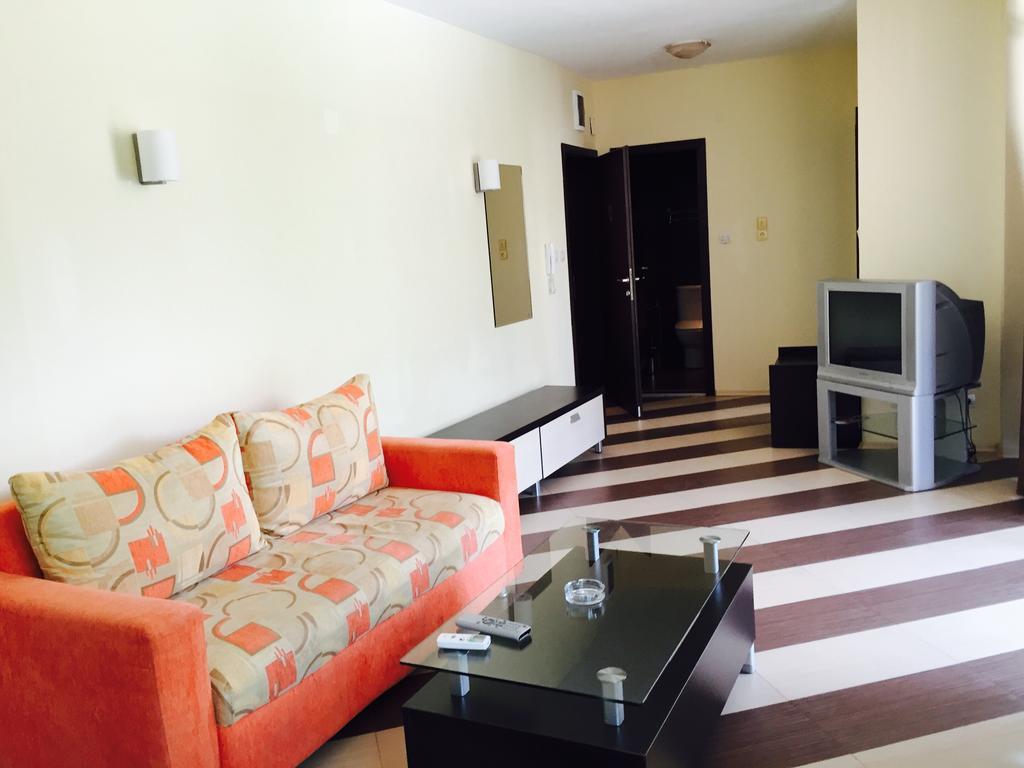 Psb Apartments Hotel Heaven Pantai Sunny Bagian luar foto